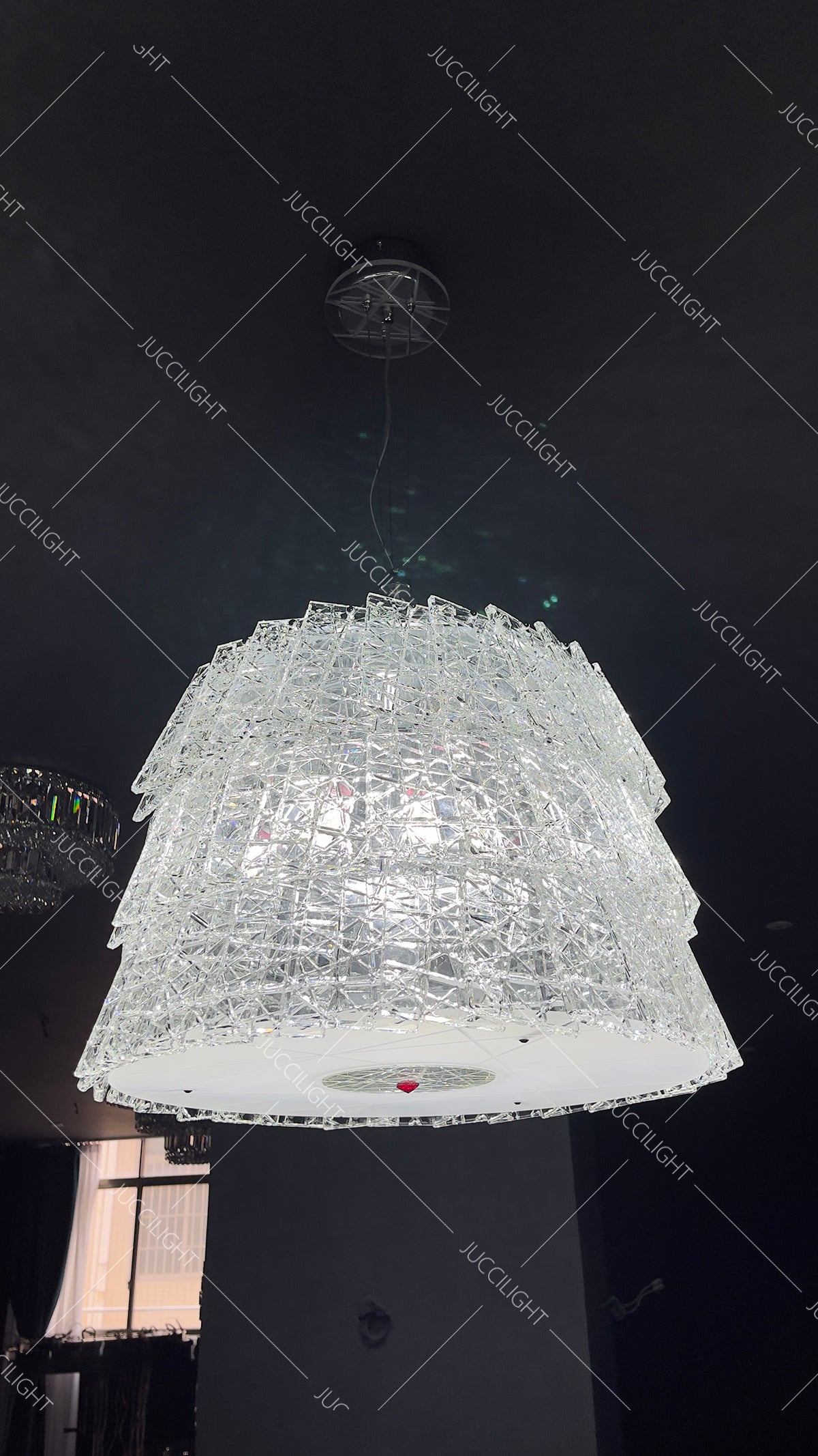 Tuile De Cristal Frozen Bacckrat Crystal Chandelier